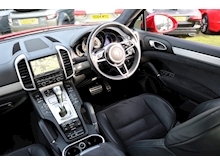 Porsche Cayenne 3.6T GTS Tiptronic (PAN ROOFf+Air Suspension+DAB+PCM+Voice+CAMERA+Only 9,000 Miles) - Thumb 23