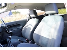 Ford Fiesta Zetec S (Privacy+Air Con+Heated Screen+USB+Full History) - Thumb 17
