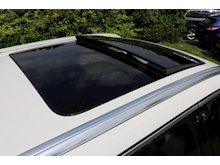BMW X3 20d xLine (PANORAMIC Glass Roof+Sports Auto with Paddles+MEDIA Pack PRO+Power Mirrors) - Thumb 5