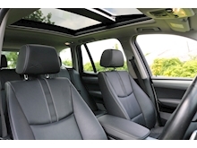 BMW X3 20d xLine (PANORAMIC Glass Roof+Sports Auto with Paddles+MEDIA Pack PRO+Power Mirrors) - Thumb 20