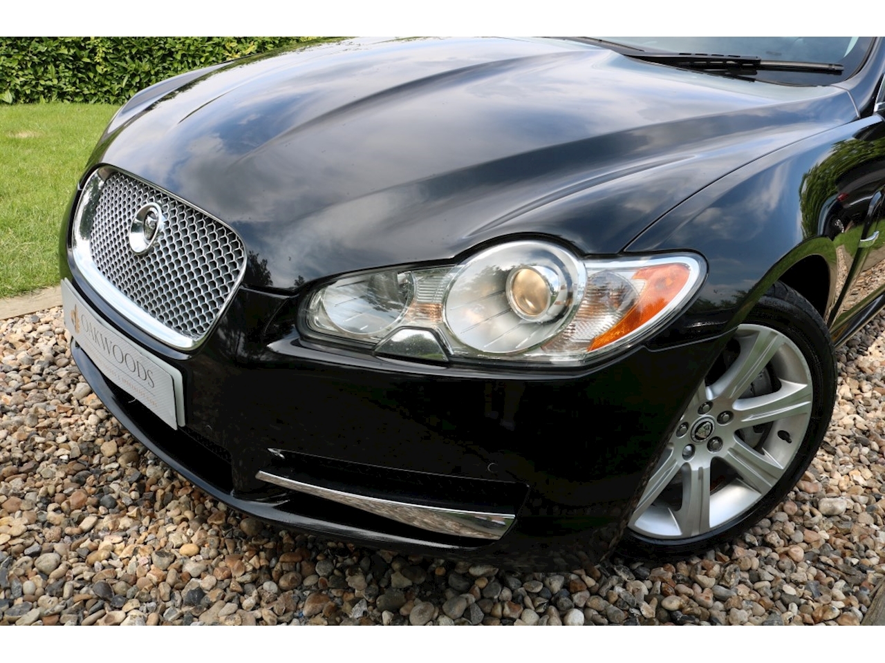 Used Jaguar XF 3.0D V6 Luxury (Parking Pack with REAR CAMERA+12