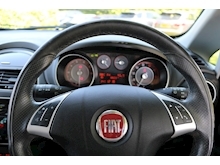 Fiat Punto Jet Black II (Just 19,000 Miles+Air Con+Bluetooth+Privacy+Gunmetal Alloys) - Thumb 10