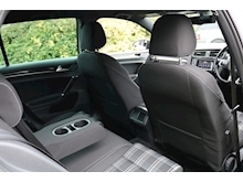 Volkswagen Golf TDI BlueMotion Tech GTD (ADAPTIVE Cruise+Gunmetal Alloys+PRIVACY+POWER Mirrors) - Thumb 40