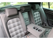 Volkswagen Golf TDI BlueMotion Tech GTD (ADAPTIVE Cruise+Gunmetal Alloys+PRIVACY+POWER Mirrors) - Thumb 44
