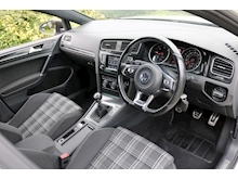 Volkswagen Golf TDI BlueMotion Tech GTD (ADAPTIVE Cruise+Gunmetal Alloys+PRIVACY+POWER Mirrors) - Thumb 7