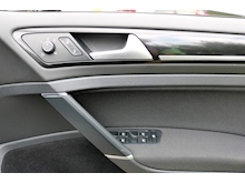 Volkswagen Golf TDI BlueMotion Tech GTD (ADAPTIVE Cruise+Gunmetal Alloys+PRIVACY+POWER Mirrors) - Thumb 11
