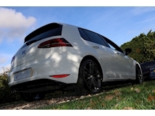 Volkswagen Golf TDI BlueMotion Tech GTD (ADAPTIVE Cruise+Gunmetal Alloys+PRIVACY+POWER Mirrors) - Thumb 20