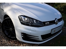 Volkswagen Golf TDI BlueMotion Tech GTD (ADAPTIVE Cruise+Gunmetal Alloys+PRIVACY+POWER Mirrors) - Thumb 27