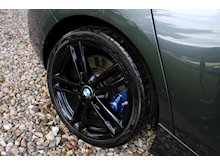 BMW 1 Series M140i Shadow Edition (Adap Suspension+SUNROOF+ELECTRIC Seats+Harmon Karden+Big Screen PRO MEDIA) - Thumb 11