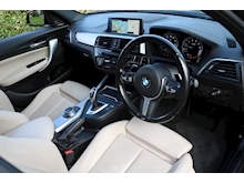 BMW 1 Series M140i Shadow Edition (Adap Suspension+SUNROOF+ELECTRIC Seats+Harmon Karden+Big Screen PRO MEDIA) - Thumb 5