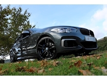 BMW 1 Series M140i Shadow Edition (Adap Suspension+SUNROOF+ELECTRIC Seats+Harmon Karden+Big Screen PRO MEDIA) - Thumb 18