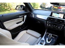 BMW 1 Series M140i Shadow Edition (Adap Suspension+SUNROOF+ELECTRIC Seats+Harmon Karden+Big Screen PRO MEDIA) - Thumb 19