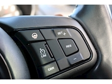Jaguar F-Type V6 S (PAN Roof+MEMORY Pack+REAR CAMERA+KEYLESS+HEATED Steering Wheel) - Thumb 11