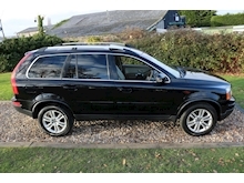 Volvo XC90 2.4 D5 SE Lux AWD (IVORY Leather+SUNROOF+TOW Pack+SAT NAV+10 Services+CAMBELT Done) - Thumb 9