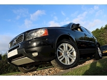 Volvo XC90 2.4 D5 SE Lux AWD (IVORY Leather+SUNROOF+TOW Pack+SAT NAV+10 Services+CAMBELT Done) - Thumb 16