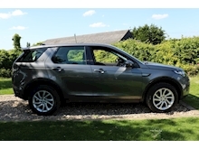 Land Rover Discovery Sport Discovery Sport 2.0 TD4 SE 9 Speed Auto (7 Seater+CRUISE+BLUETOOTH+HEATED Seats+ULEZ Free+DAB) - Thumb 2