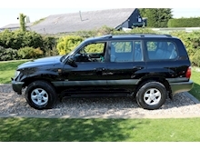 Toyota Land Cruiser Amazon 4.7 V8 VX (7 Seater+Tow Pack+Last Owner 20 Years+Just 2 Owners+20 Toyota Services) - Thumb 30