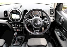MINI Countryman Cooper S (CHILLI Pack+MINI NAV+PRIVACY+HFS+Sports Auto) - Thumb 9