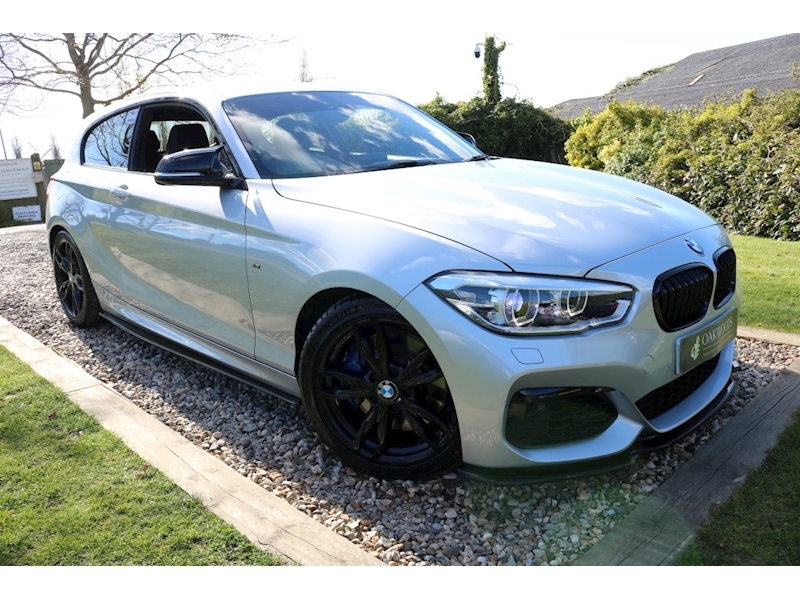 BMW 1 Series M135i (HEATED, ELECTRIC, MEMORY Sports Seats+HARMEN KARDEN+Privacy+Power Mirrors)