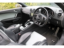 Audi TTS TFSI Black Edition - Thumb 5