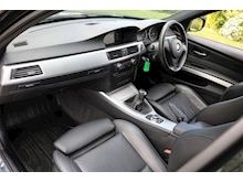 BMW 3 Series 318i Sport Plus Edition (SAT NAV+LEATHER+NEW BRAKES+NEW MOT+Freshly SERVICED) - Thumb 1