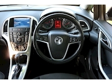 Vauxhall Astra CDTi Sri (Auto+Cruise+Air Con+Shadow Alloys+Great Value) - Thumb 15