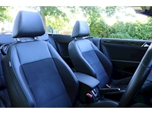 Volkswagen Golf TDI BlueMotion Tech GT (BLUETOOTH+Park Sensing+50MPG+30 Tax+DAB+Cruise) - Thumb 17
