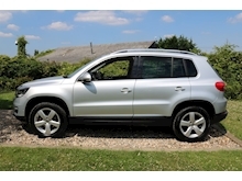 Volkswagen Tiguan 2.0 Tdi SE 4Motion DSG Auto Sport Spec (FULL LEATHER+SELF PARK+BLUETOOTH+10 Services+Lovely Example) - Thumb 37