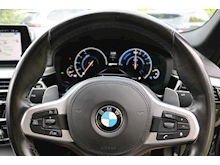 BMW 5 Series 530e M Sport (TECH Pack+HEADS Up+WiFi+GESTURE+Display Key+1 OWNER) - Thumb 32