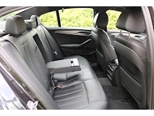 BMW 5 Series 530e M Sport (TECH Pack+HEADS Up+WiFi+GESTURE+Display Key+1 OWNER) - Thumb 44