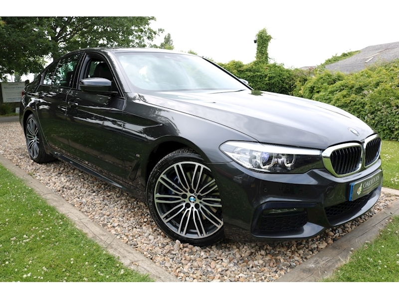 BMW 5 Series 530e M Sport (TECH Pack+HEADS Up+WiFi+Gesture+Display Key+1 Owner)