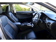 Lexus NX 300h Luxury(Rear CAMERA+KEYLESS+Sat Nav+Just 2 Owners+6 Lexus Services) - Thumb 24