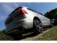 Volvo XC60 h T8 Twin Engine R-Design Pro (INTELLISAFE Pro Pack+PAN Roof+Retractable Tow Pack+BLIS+Keyless) - Thumb 10
