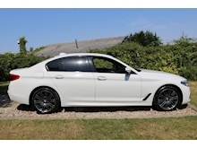 BMW 5 Series 530e M Sport (MEGA Spec+COMFORT, VENTILATING MASSAGE Seats+HEADS UP+VDC Suspension) - Thumb 26