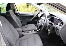 Volkswagen Golf 1.4 TSI BlueMotion Tech SE Nav (DSG Auto+Black Alloys+Adaptive Cruise+Big Screen SAT NAV+Privacy) - Thumb 15
