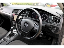 Volkswagen Golf 1.4 TSI BlueMotion Tech SE Nav (DSG Auto+Black Alloys+Adaptive Cruise+Big Screen SAT NAV+Privacy) - Thumb 5