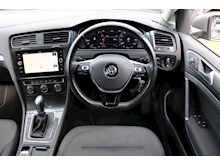 Volkswagen Golf 1.4 TSI BlueMotion Tech SE Nav (DSG Auto+Black Alloys+Adaptive Cruise+Big Screen SAT NAV+Privacy) - Thumb 3