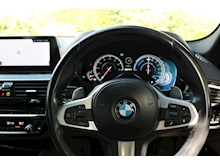 BMW 5 Series 530e M Sport (TECH Pack+COMFORT Access+HEAD Up+GESTURE+Camera+Apple Car Play) - Thumb 13