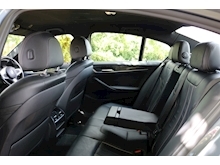 BMW 5 Series 530e M Sport (TECH Pack+COMFORT Access+HEAD Up+GESTURE+Camera+Apple Car Play) - Thumb 46
