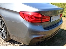 BMW 5 Series 530e M Sport (TECH Pack+COMFORT Access+HEAD Up+GESTURE+Camera+Apple Car Play) - Thumb 35