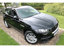 Jaguar F-PACE 2.0d Portfolio AWD (PAN ROOF+TOW Bar+SAT NAV+Jaguar History+XENONS) - Thumb 18