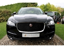 Jaguar F-PACE 2.0d Portfolio AWD (PAN ROOF+TOW Bar+SAT NAV+Jaguar History+XENONS) - Thumb 41