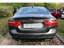 Jaguar XE 2.0D Portfolio AWD 25d 240BHP (2018 Model Year+PANORAMIC Glass Roof+AWD+Full JAGUAR History) - Thumb 42