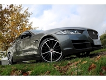 Jaguar XE 2.0D Portfolio AWD 25d 240BHP (2018 Model Year+PANORAMIC Glass Roof+AWD+Full JAGUAR History) - Thumb 8