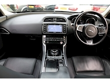 Jaguar XE 2.0D Portfolio AWD 25d 240BHP (2018 Model Year+PANORAMIC Glass Roof+AWD+Full JAGUAR History) - Thumb 3