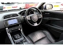 Jaguar XE 2.0D Portfolio AWD 25d 240BHP (2018 Model Year+PANORAMIC Glass Roof+AWD+Full JAGUAR History) - Thumb 11