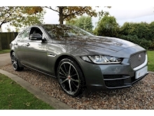 Jaguar XE 2.0D Portfolio AWD 25d 240BHP (2018 Model Year+PANORAMIC Glass Roof+AWD+Full JAGUAR History) - Thumb 32