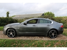 Jaguar XE 2.0D Portfolio AWD 25d 240BHP (2018 Model Year+PANORAMIC Glass Roof+AWD+Full JAGUAR History) - Thumb 38