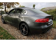 Jaguar XE 2.0D Portfolio AWD 25d 240BHP (2018 Model Year+PANORAMIC Glass Roof+AWD+Full JAGUAR History) - Thumb 40