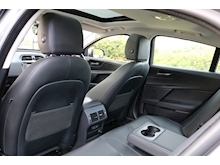 Jaguar XE 2.0D Portfolio AWD 25d 240BHP (2018 Model Year+PANORAMIC Glass Roof+AWD+Full JAGUAR History) - Thumb 45